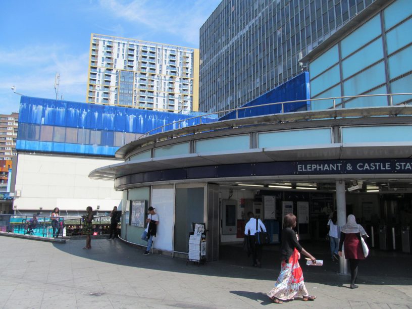 Man dies after double stabbing at Elephant & Castle tube station | Murky Depths