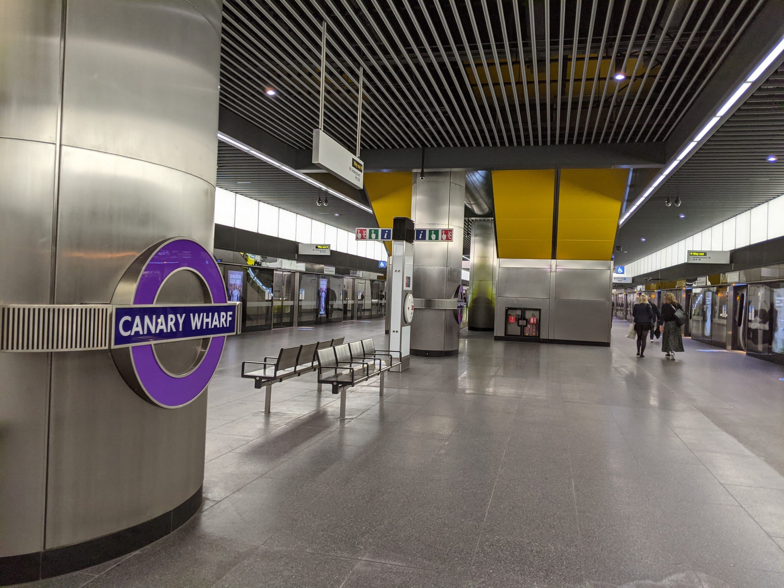 Woolwich Elizabeth Line station almost as popular as Canary Wharf in ...