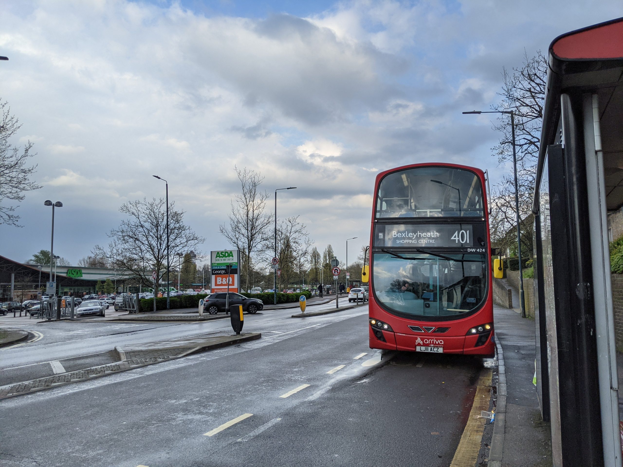 Three further south east London bus routes going electric after TfL ...