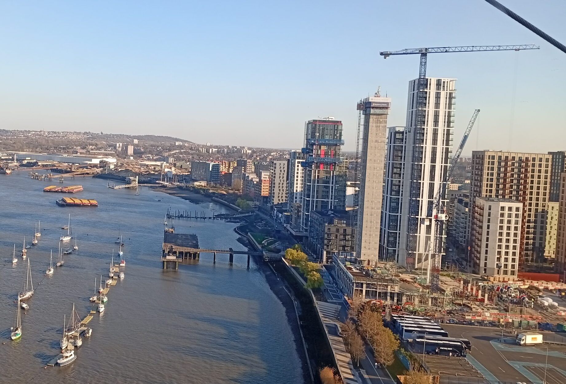 Greenwich riverside tower now rising quickly - Murky Depths